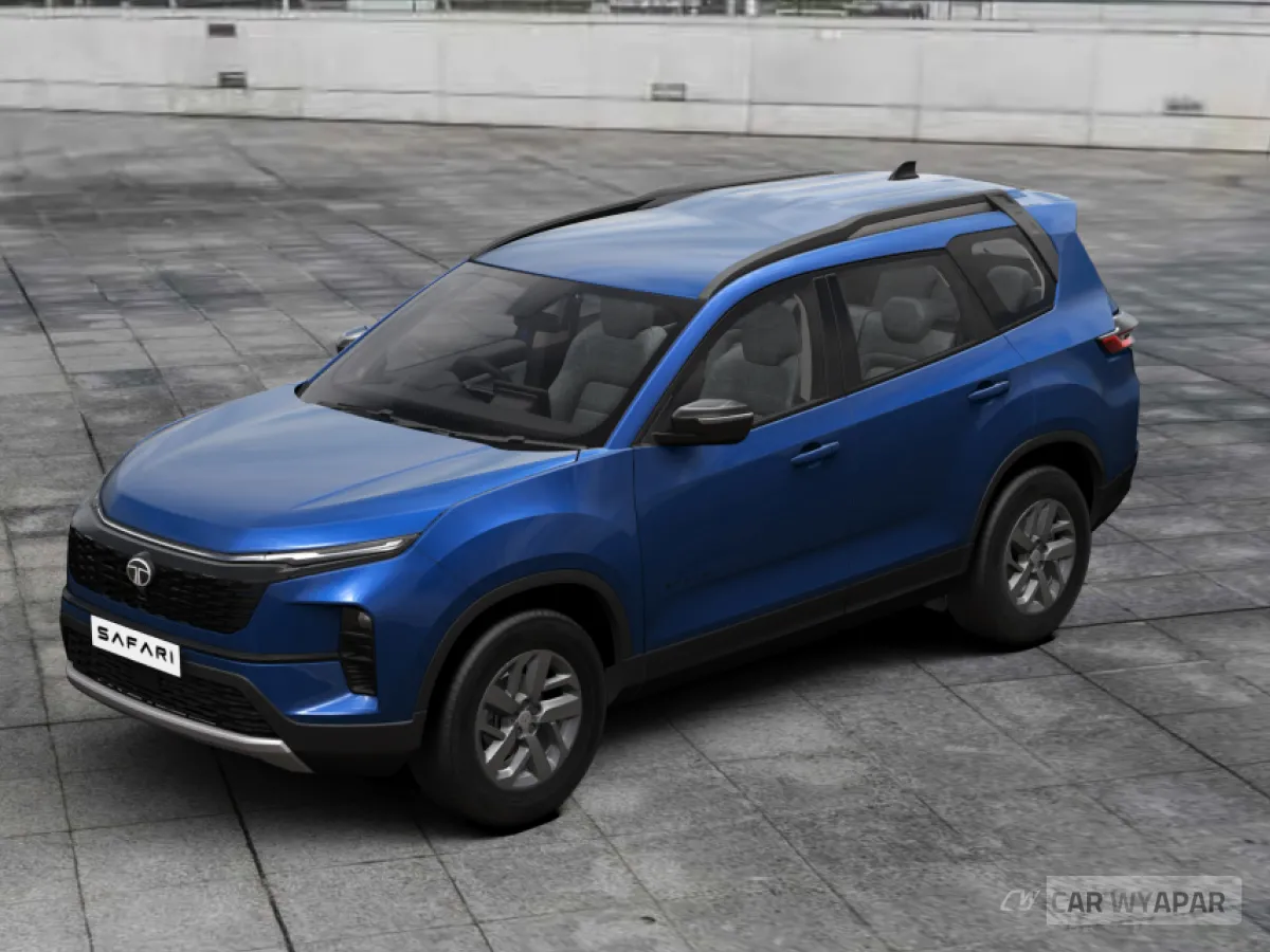 Tata Safari Goes on a Petrol Diet. Big SUV, Smaller Engine, Bigger Questions